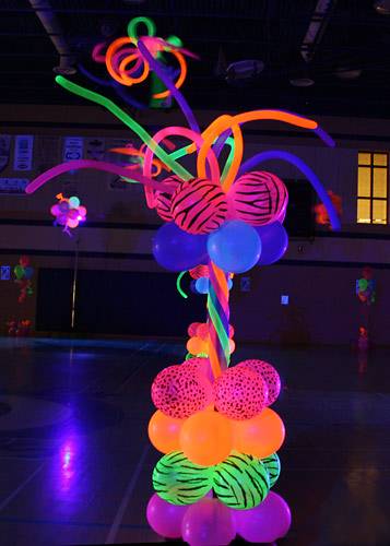 Neon balloon decor