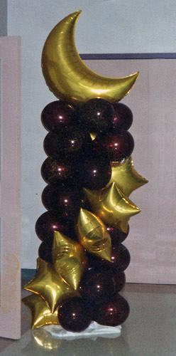 Moon and stars balloon column