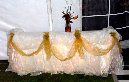 Cake table with lights